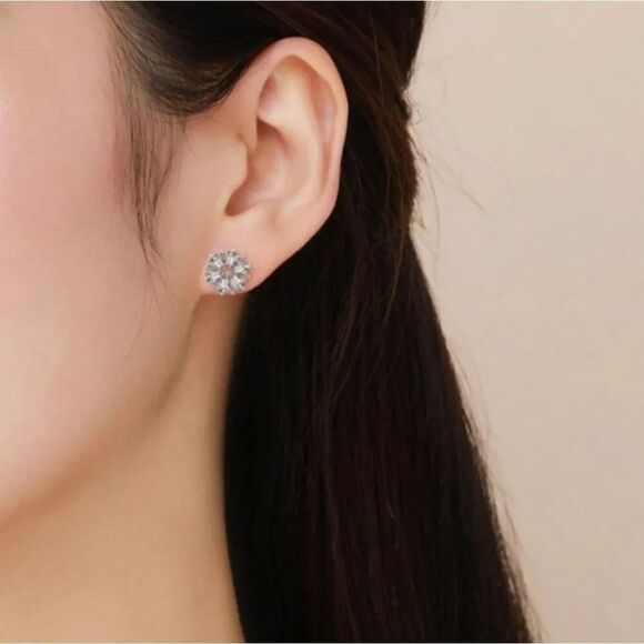 Swarovski Elements 925 Sterling Silver Stud Earrings - Picture 3 of 5